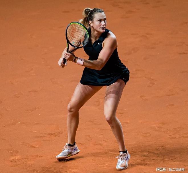 仁傲立足坛 仁傲立足坛