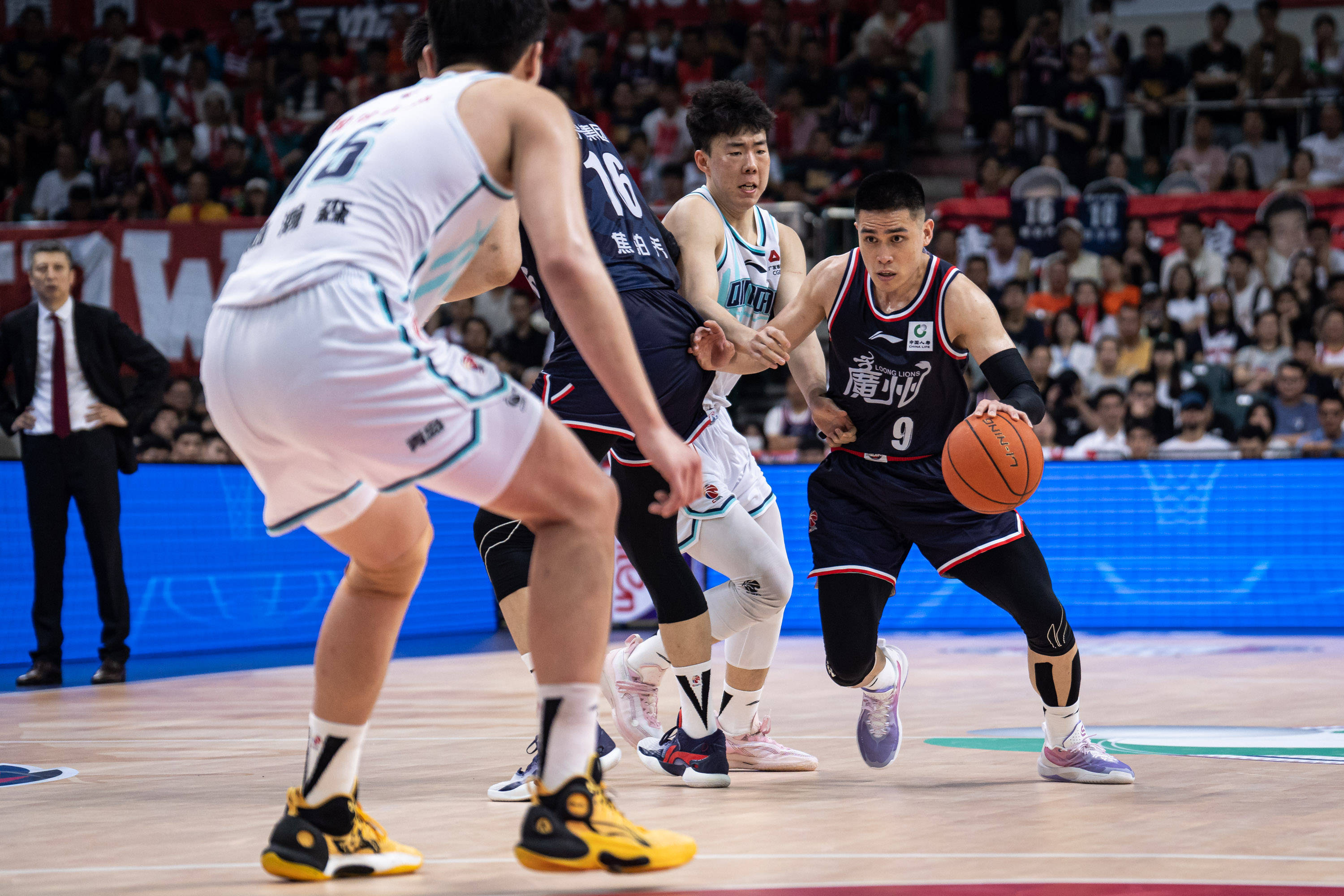 赖小球阵容 赖小球阵容