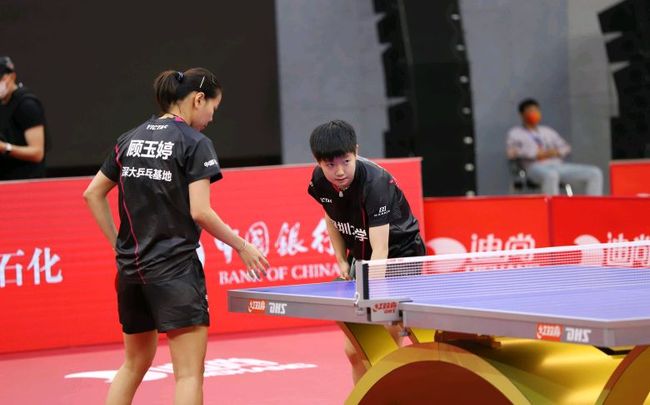 半步侧身 半步侧身